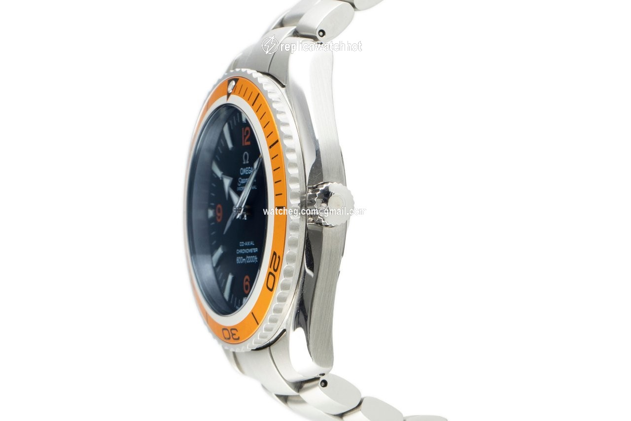 Omega Seamaster Planet Ocean Mens watch Unisex Automatic Steel 2208.50.00 2