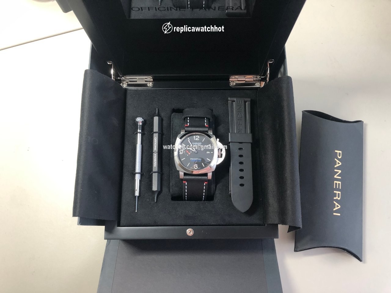 Panerai Luminor Marina 1950 3 Days Automatic Mens watch Unisex Automatic Steel PAM 00732 2