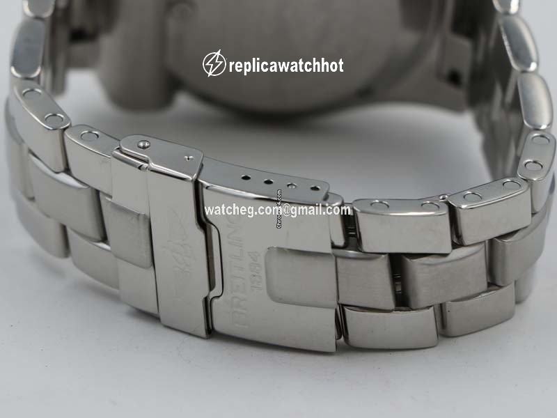 Breitling Emergency Mens watch Unisex Quartz Gold Steel B73321 2