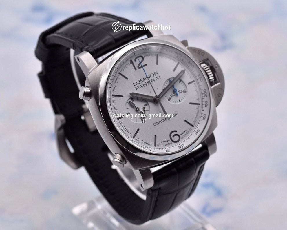 Panerai Mens watch Unisex Automatic Steel PAM 01218 2
