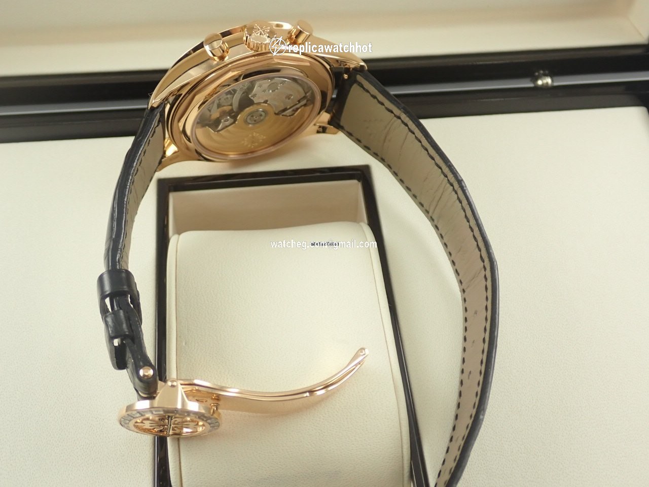 Patek Philippe Annual Calendar Chronograph Automatic Red gold 5961R 2
