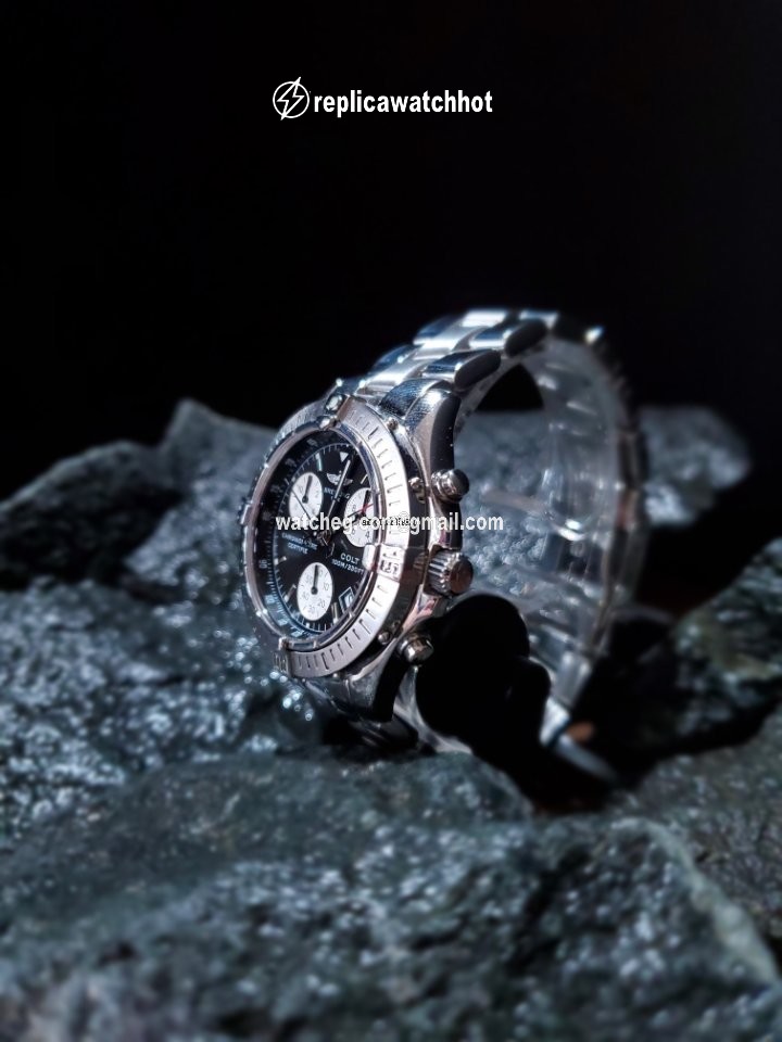 Breitling Colt Chronograph Mens watch Unisex Quartz Steel A73350 2