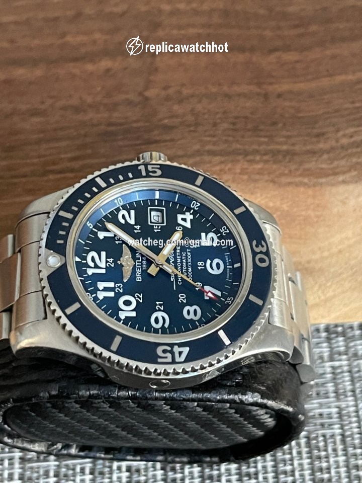 Breitling Superocean II 44 Mens watch Unisex Automatic Steel A17392D8 C910-162A 2