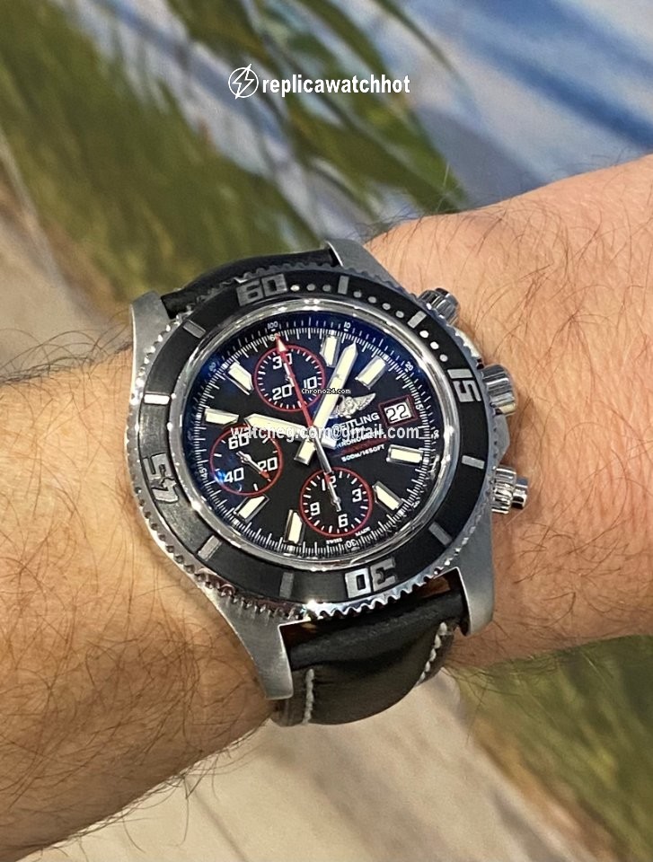 Breitling Superocean Chronograph II Mens watch Unisex Automatic Steel A1334102 BA81 2