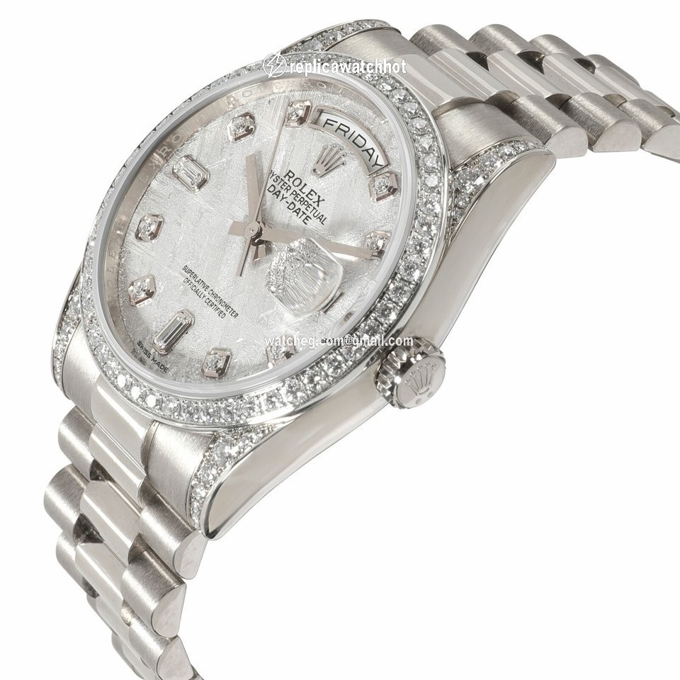 Rolex Day-Date 36 Mens watch Unisex White gold Automatic 118389 2