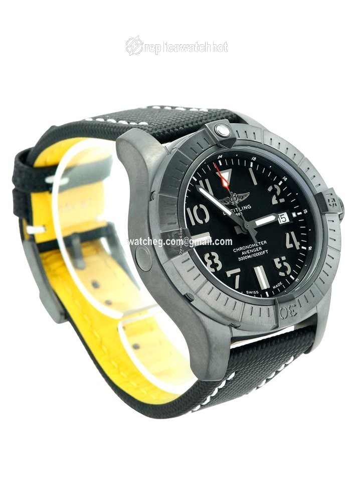 Breitling Mens watch Unisex Automatic Titanium V17319101B1X2 2