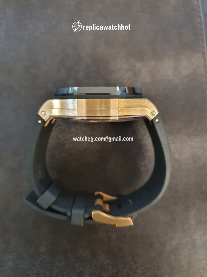 Audemars Piguet Royal Oak Offshore Mens watch Unisex Automatic Rose gold 26416RO.OO.A002CA.01 2