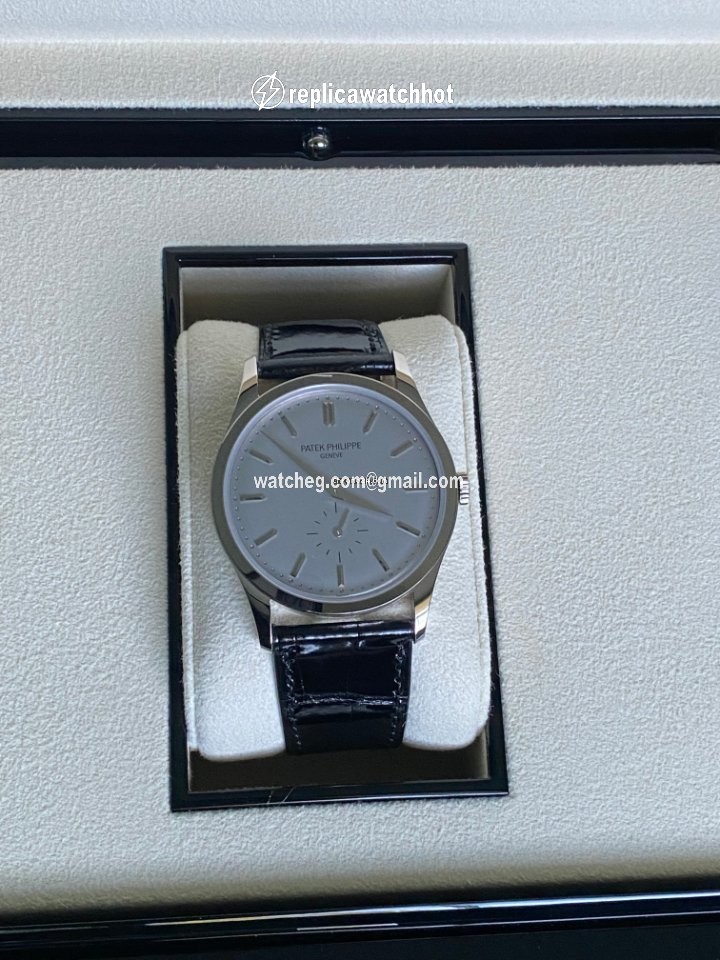 Patek Philippe Calatrava Mens watch Unisex Manual winding White gold 5196G-001 2