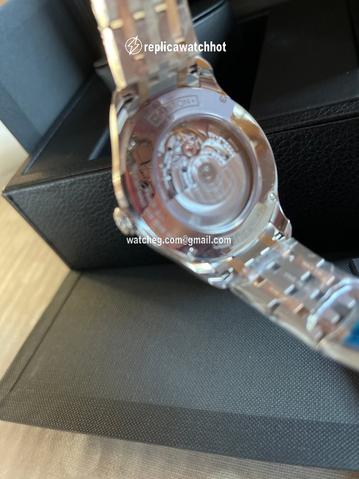 Baume & Mercier Clifton Mens watch Unisex Gold Steel MOA10140 2
