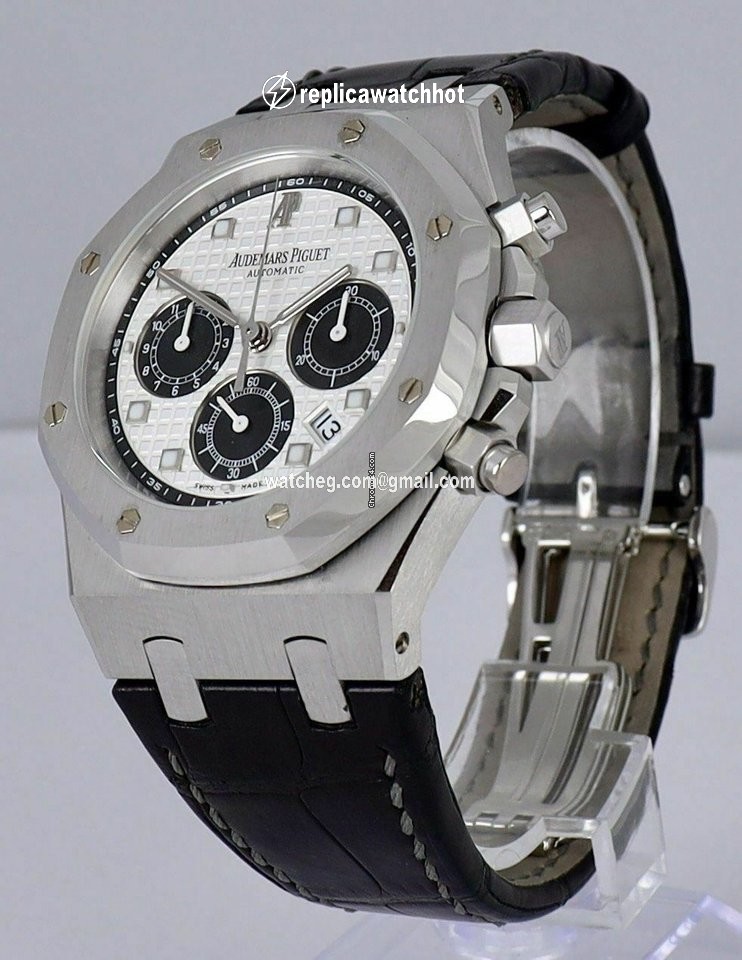 Audemars Piguet Royal Oak Chronograph Mens watch Unisex Automatic Platinum 26035PT.00.D002CR.01 2
