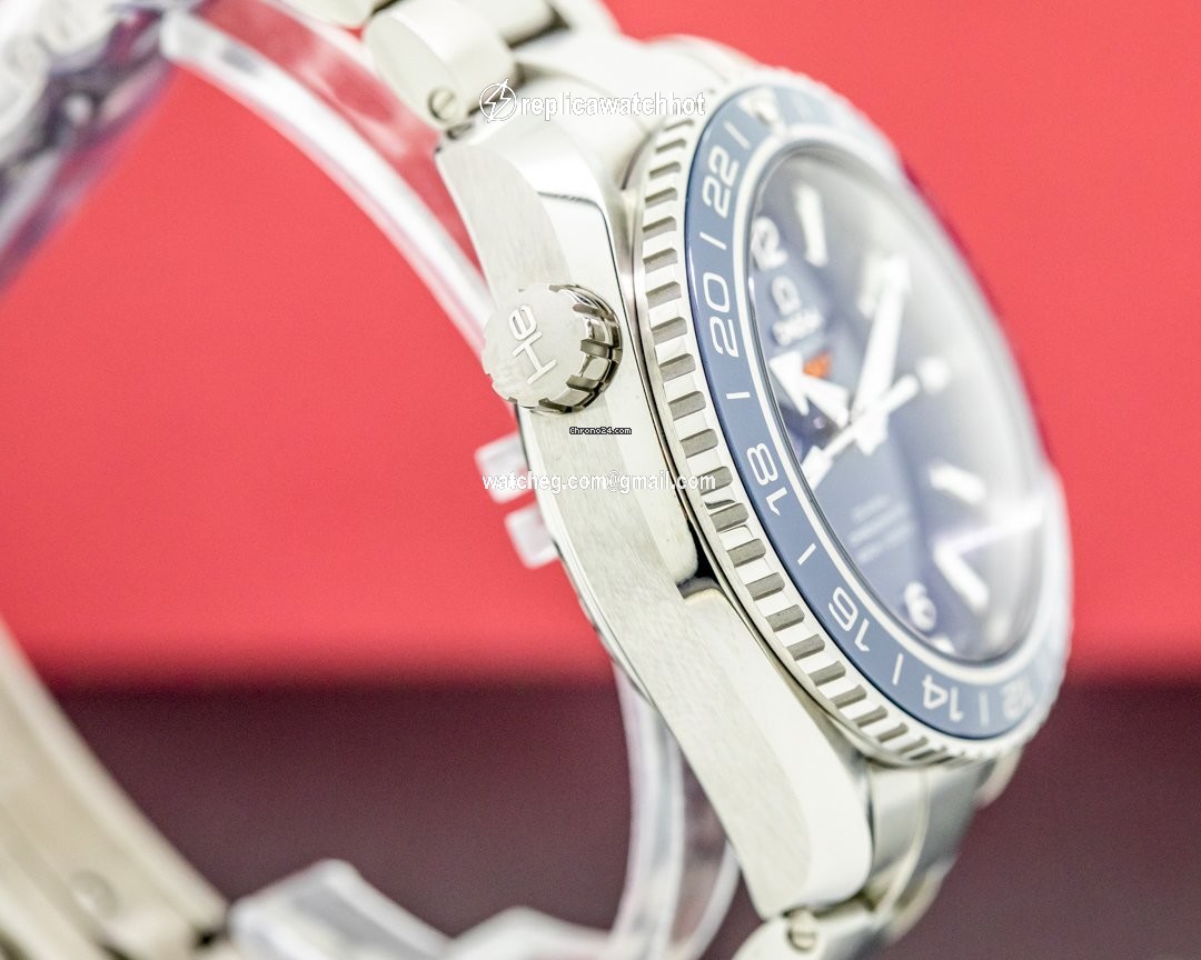 Omega Seamaster Planet Ocean Mens watch Unisex Automatic Titanium 232.90.44.22.03.001 2