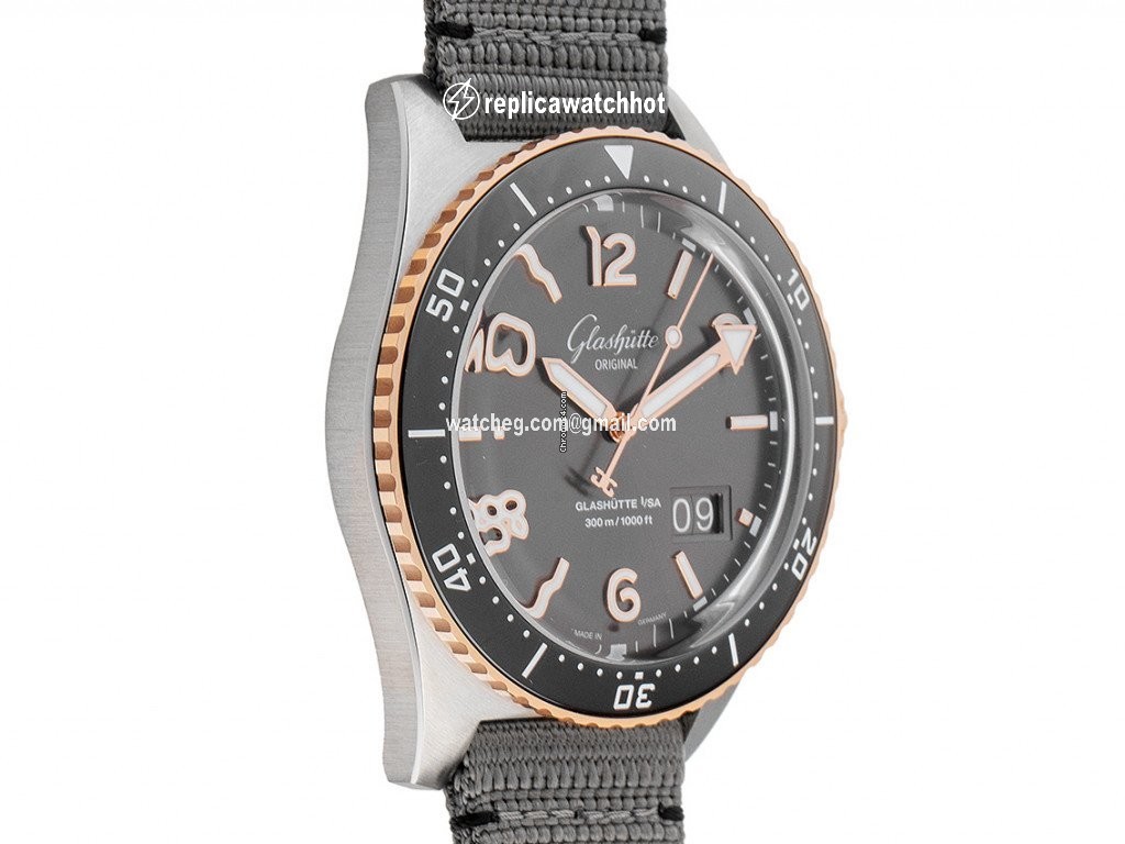 Glashtte Original Mens watch Unisex Automatic Gold Steel 1-36-13-04-91-08 2