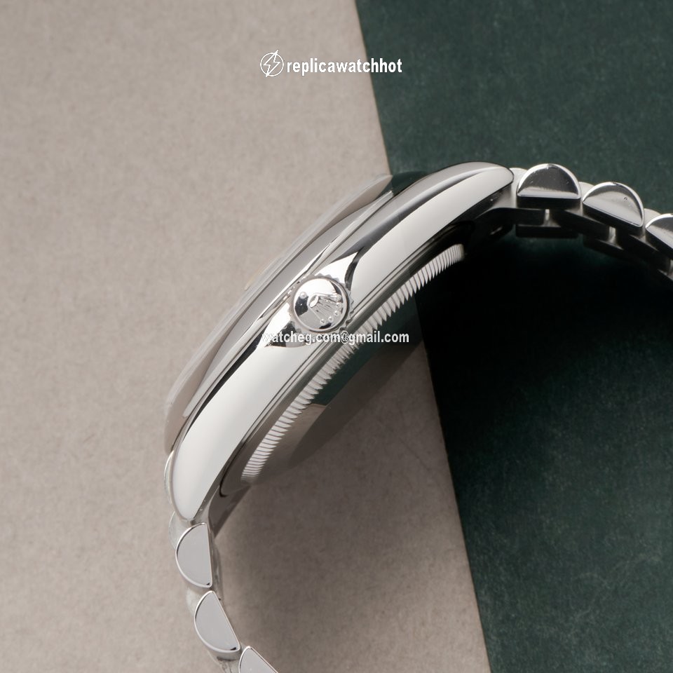 Rolex Day-Date 36 Mens watch Unisex Platinum Automatic 118206 2
