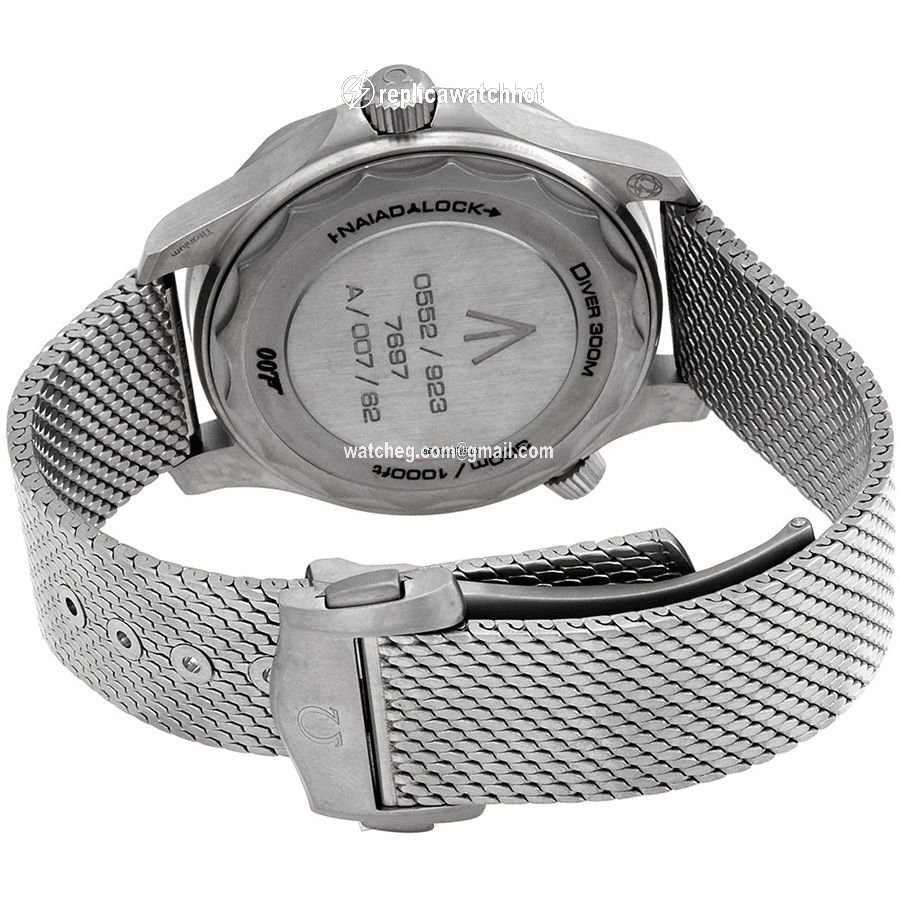 Omega Seamaster Diver 300 M Mens watch Unisex Automatic Titanium 21090422001001 2