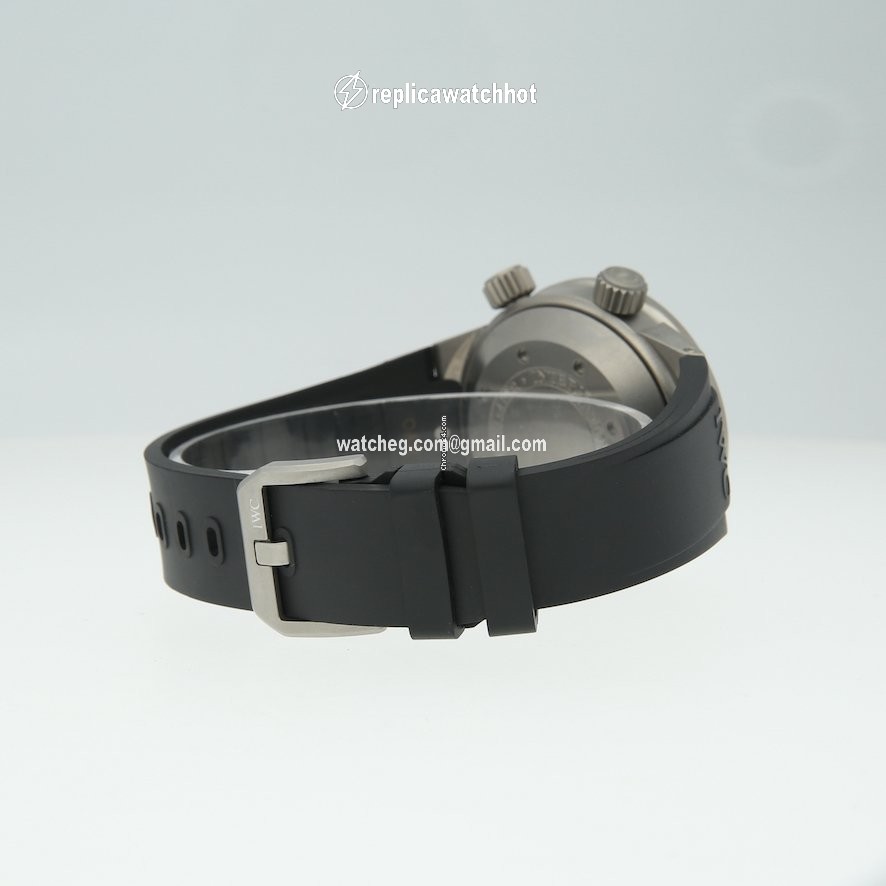 IWC Aquatimer Automatic 2000 Mens watch Unisex Automatic Titanium IW353804 2