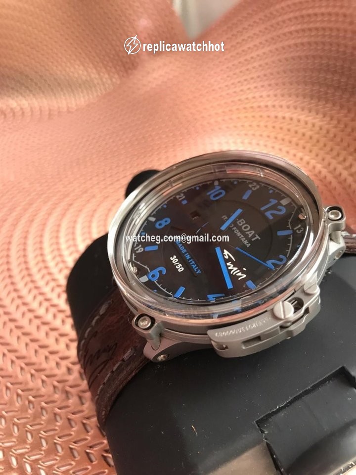 U-Boat Capsule Mens watch Unisex Automatic Titanium 7469 2