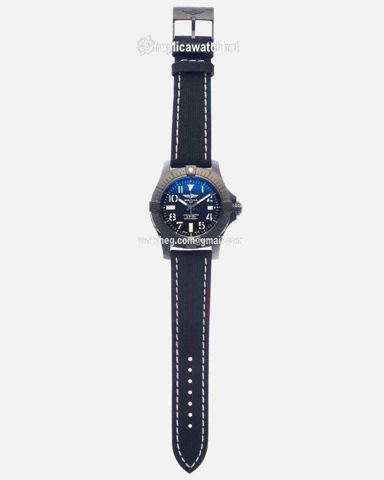 Breitling Avenger Mens watch Unisex Automatic Titanium V17319101B1X1 2
