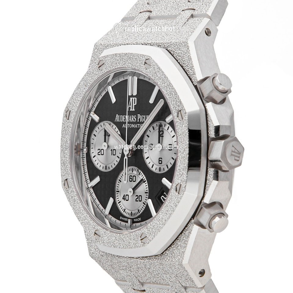 Audemars Piguet Royal Oak Chronograph Mens watch Unisex Automatic White gold 26239BC.GG.1224BC.02 2