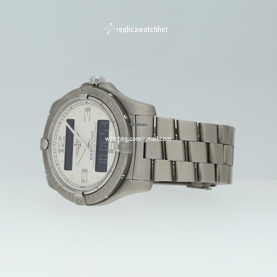 Breitling Aerospace Avantage Mens watch Unisex Quartz Titanium E7936210 2