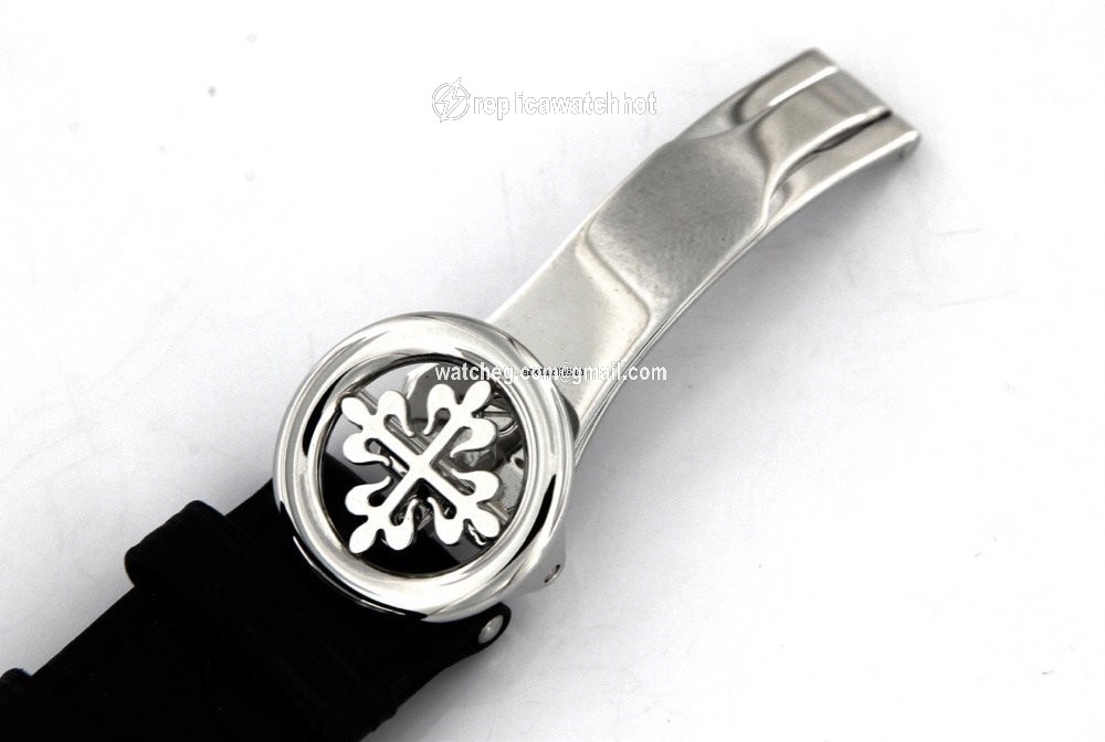 Patek Philippe Perpetual Calendar Chronograph Mens watch Unisex Manual winding Platinum 5204P-011 2