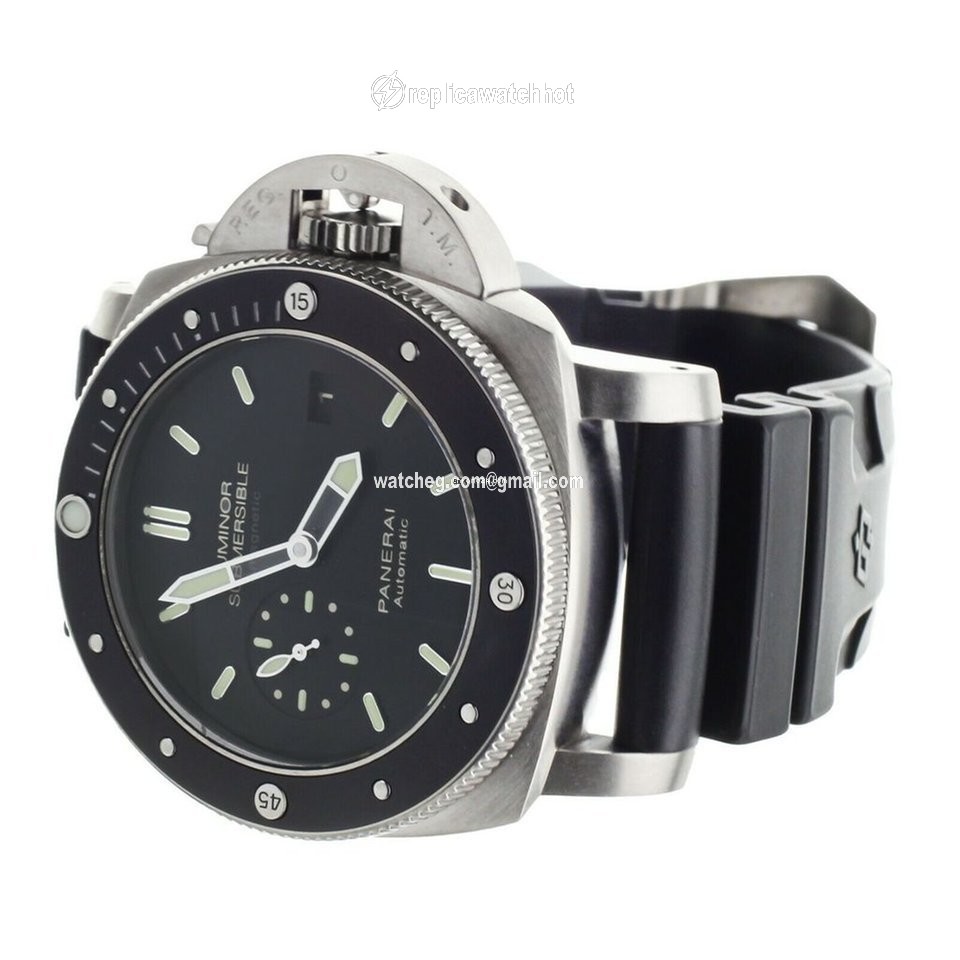 Panerai Luminor Submersible 1950 3 Days Automatic Mens watch Unisex Automatic Titanium PAM389 2
