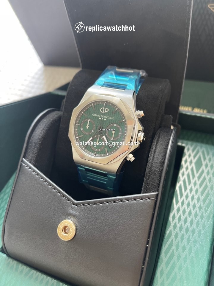 Girard Perregaux Laureato Mens watch Unisex Automatic Steel 81020-11-001-11A 2