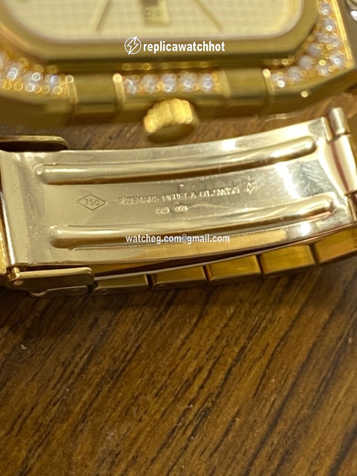 Audemars Piguet Royal Oak Mens watch Unisex Quartz Yellow gold 6005 2