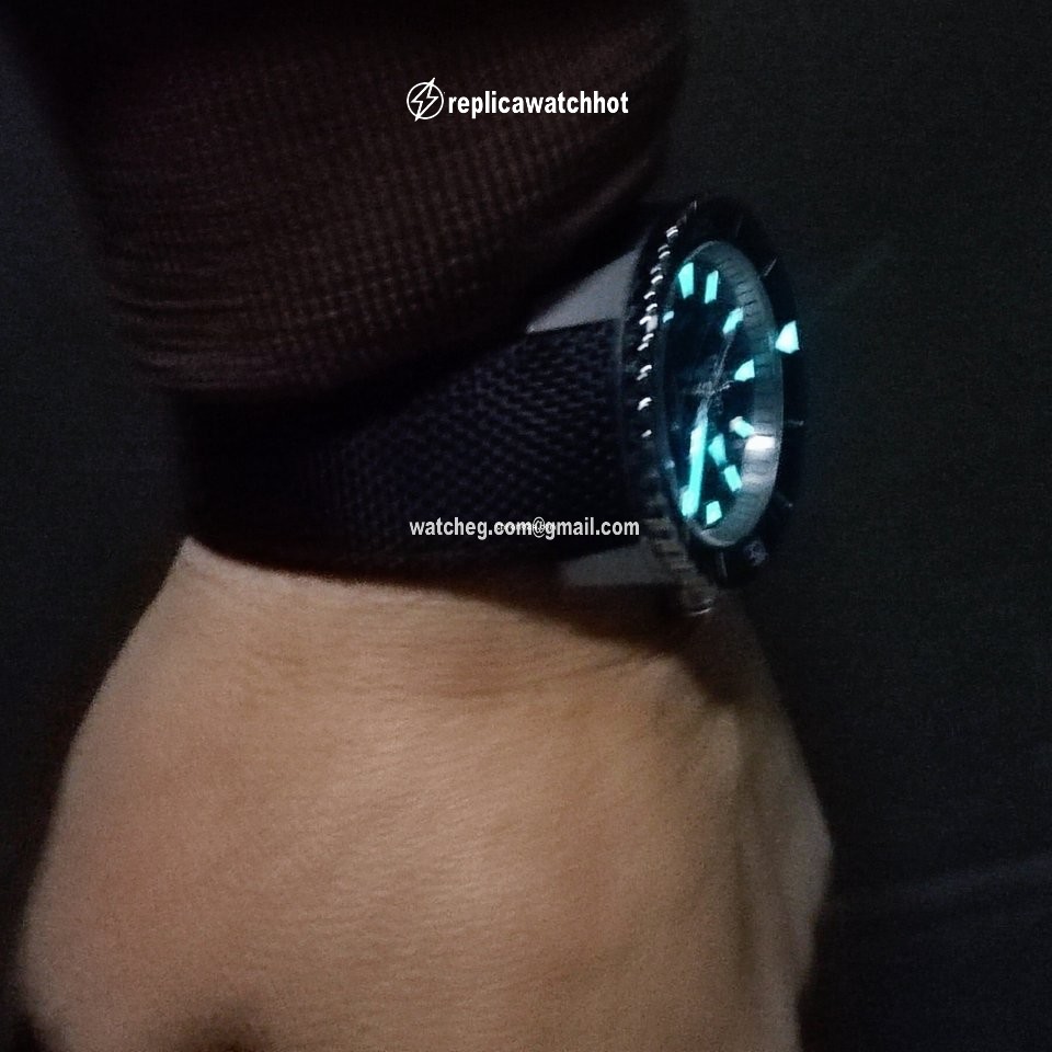 Rado HyperChrome Captain Cook Mens watch Unisex Automatic Titanium R32501206 2