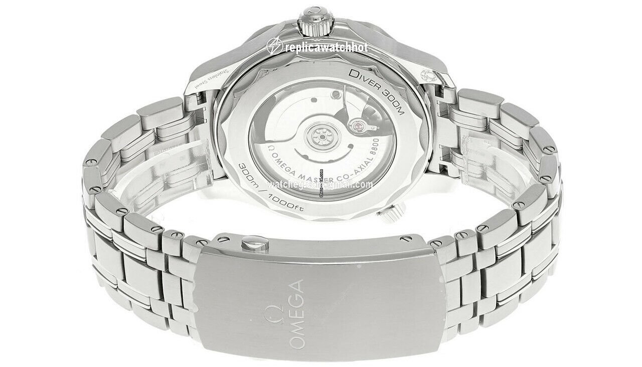 Omega Seamaster Diver 300 M Automatic Steel 210.30.42.20.04.001 21030422004001 2