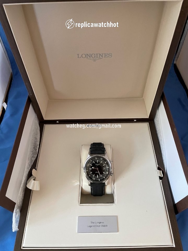 Longines Legend Diver Mens watch Unisex Automatic Steel L3.674.4.50.0 2