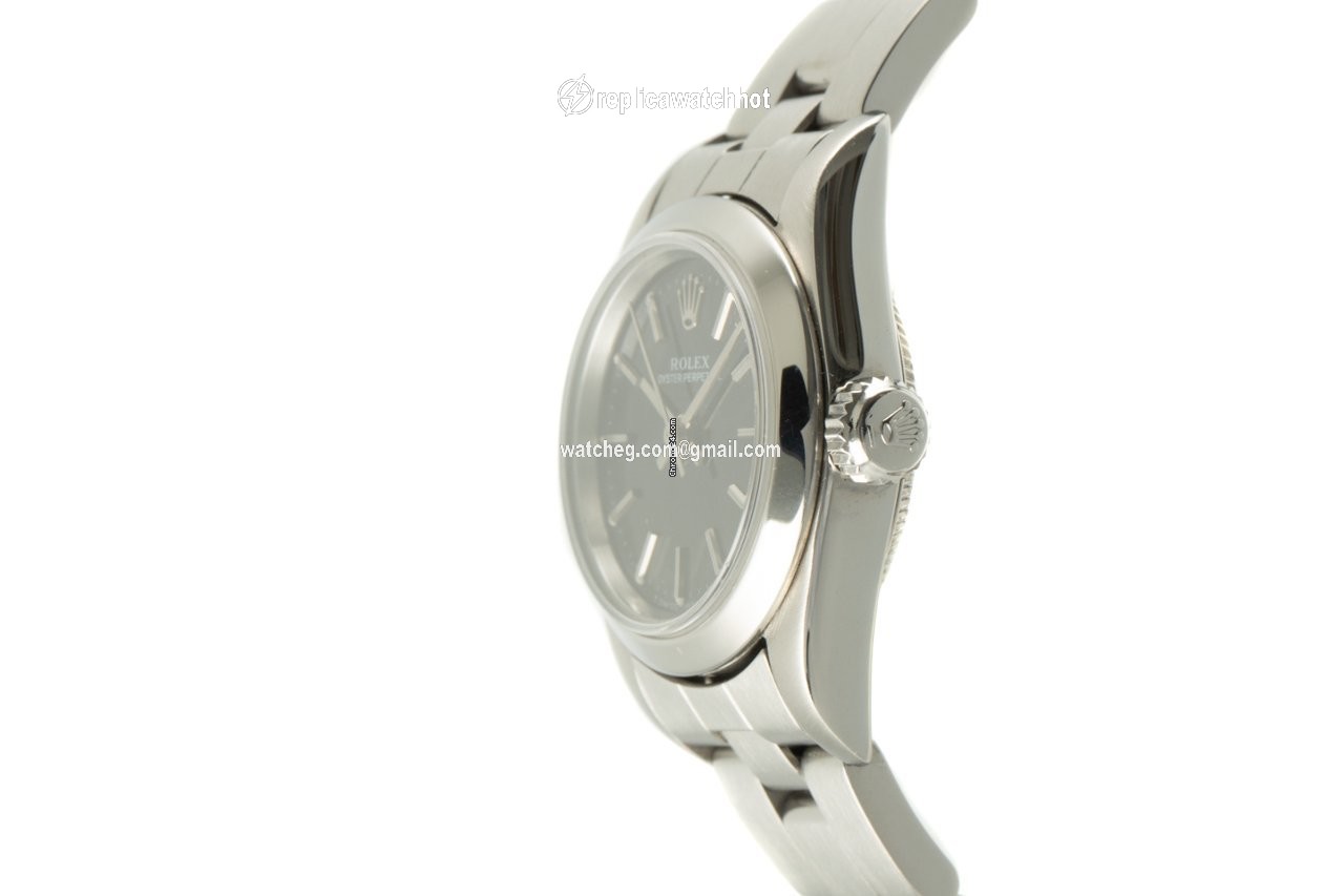 Rolex Oyster Perpetual Womens watch Steel Automatic 67180 2