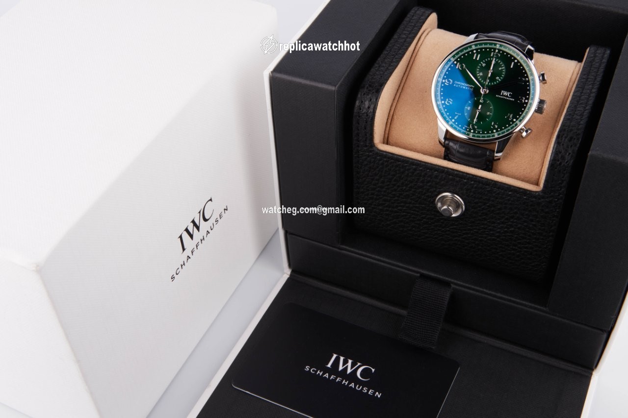 IWC Portuguese Chronograph Mens watch Unisex Automatic Steel IW371615 2