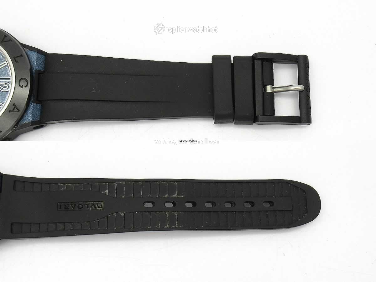 Bulgari Diagono Mens watch Unisex Automatic Ceramic DG42C3SMCVDCH 2
