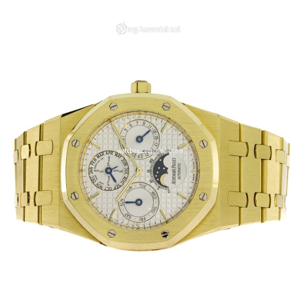 Audemars Piguet Royal Oak Perpetual Calendar Mens watch Unisex Automatic Yellow gold 25820BA.OO.0944BA.02 2