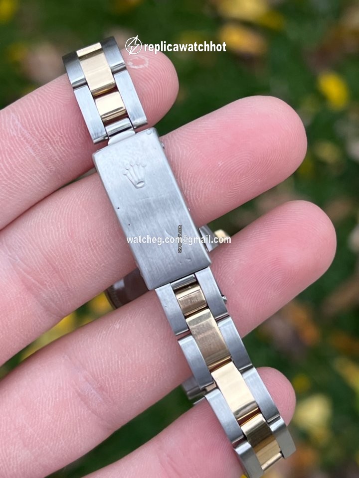 Rolex Oyster Perpetual Womens watch Gold Steel Automatic 76243 2