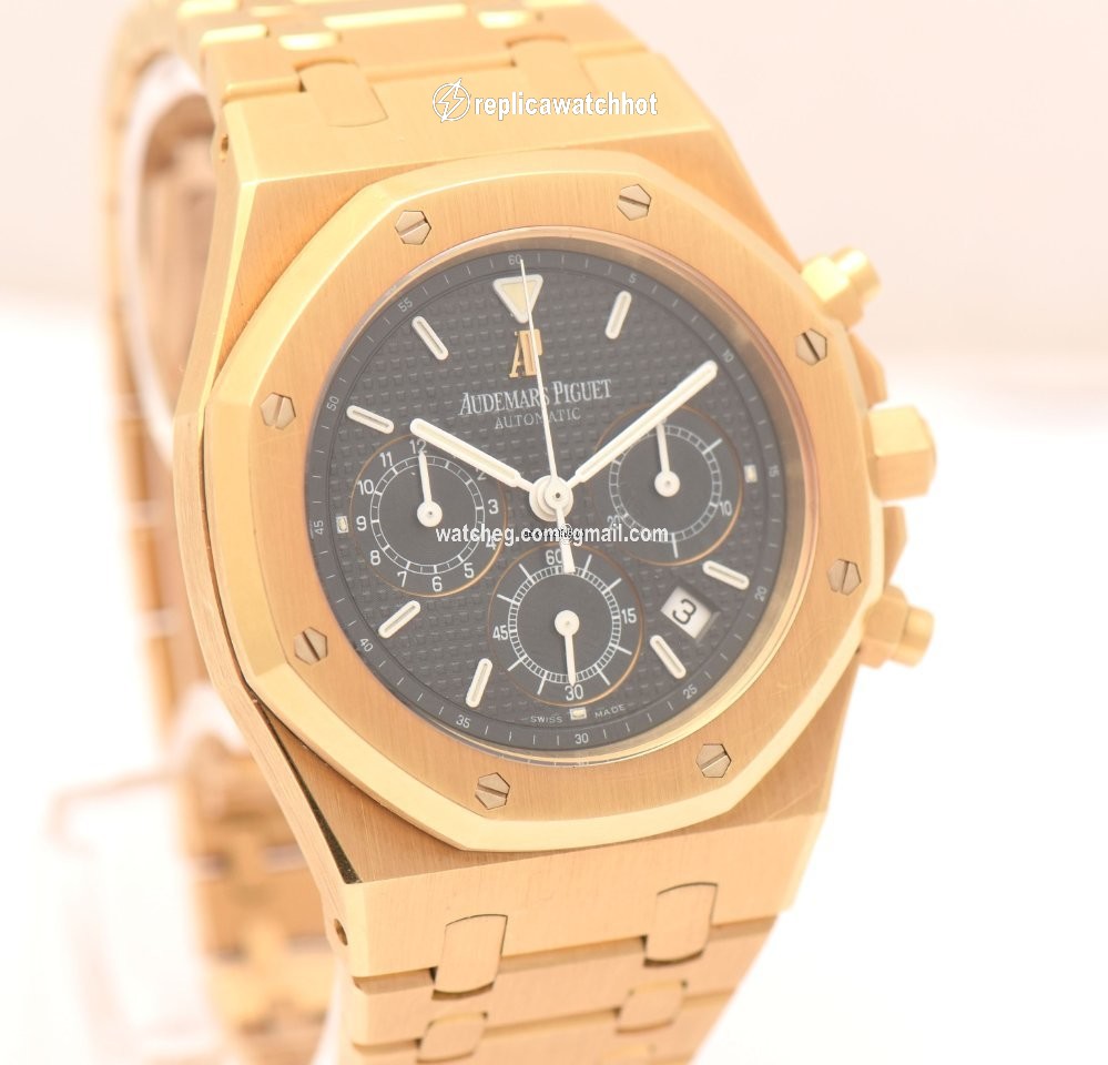 Audemars Piguet Royal Oak Chronograph Mens watch Unisex Automatic Yellow gold 25860BA1110BA 2