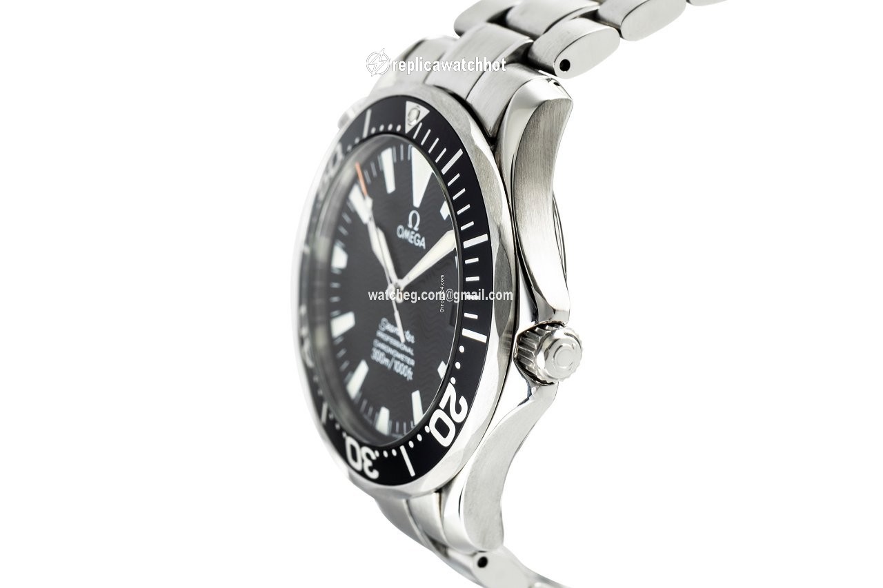 Omega Seamaster Diver 300 M Mens watch Unisex Automatic Steel 2254.50.00 2
