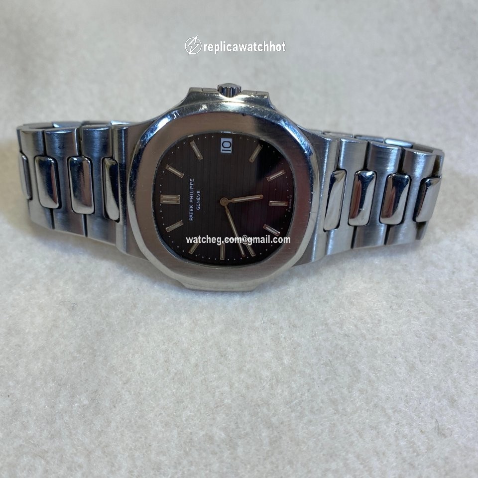 Patek Philippe Nautilus Mens watch Unisex Automatic Steel 3700 001 2