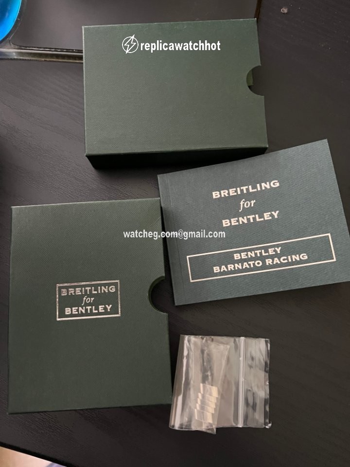 Breitling Bentley Barnato Steel A2536621 G732 2
