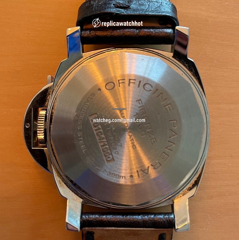 Panerai Luminor Marina Automatic Mens watch Unisex Automatic Steel PAM 01048 2