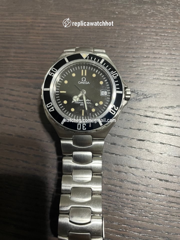 Omega Seamaster Mens watch Unisex Quartz Steel 396.1052 2