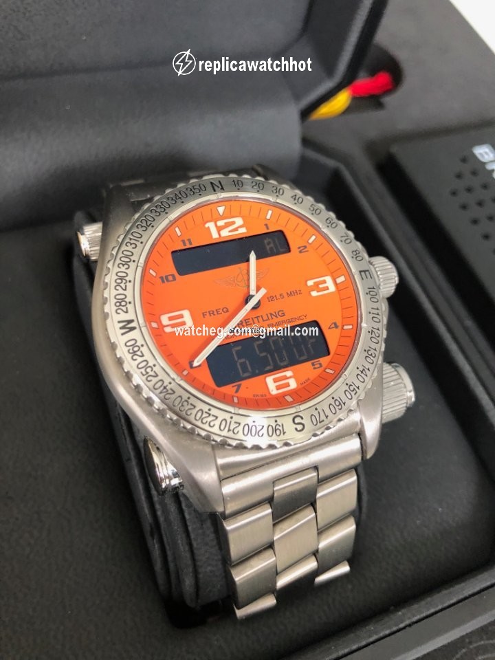 Breitling Emergency Mens watch Unisex Quartz Titanium E7632110 2