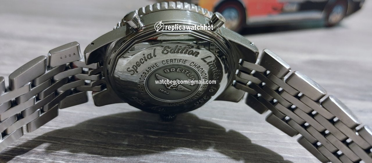 Breitling Navitimer Heritage Mens watch Unisex Automatic Steel A35360 2