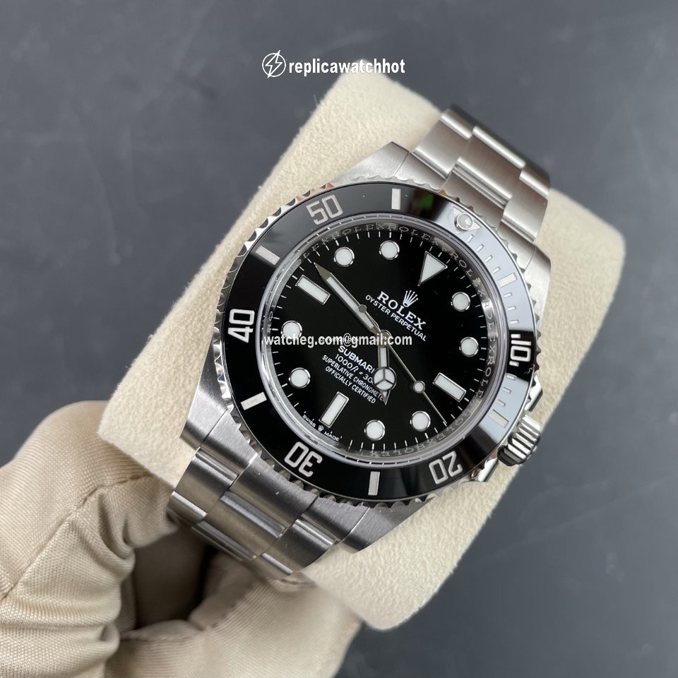 Rolex Submariner (No Date) Mens watch Unisex Steel Automatic 124060 2