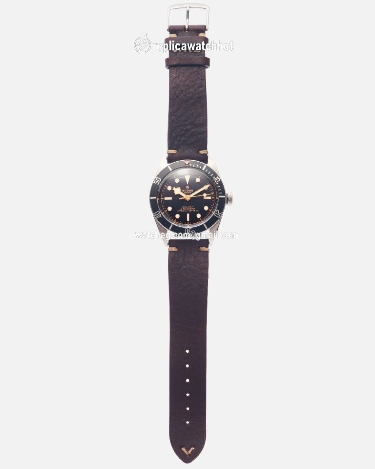 Tudor Black Bay Mens watch Unisex Automatic Steel 79230N 2