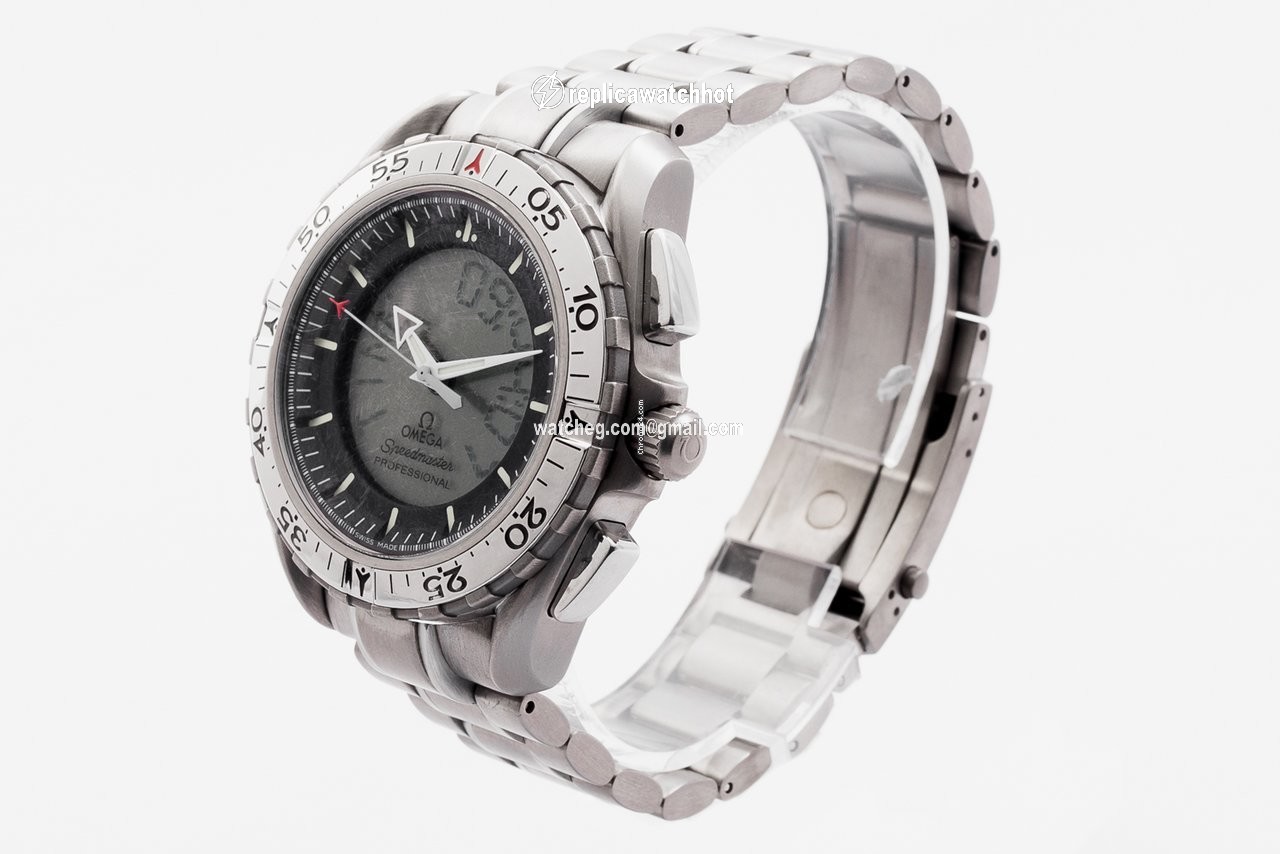 Omega Speedmaster Titanium 39905006 2
