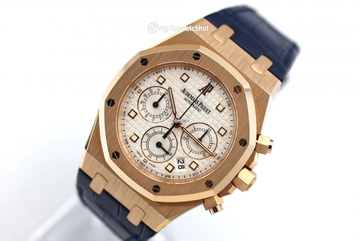 Audemars Piguet Royal Oak Chronograph Mens watch Unisex Automatic Rose gold 26022OR.OO.D088CR.01 2