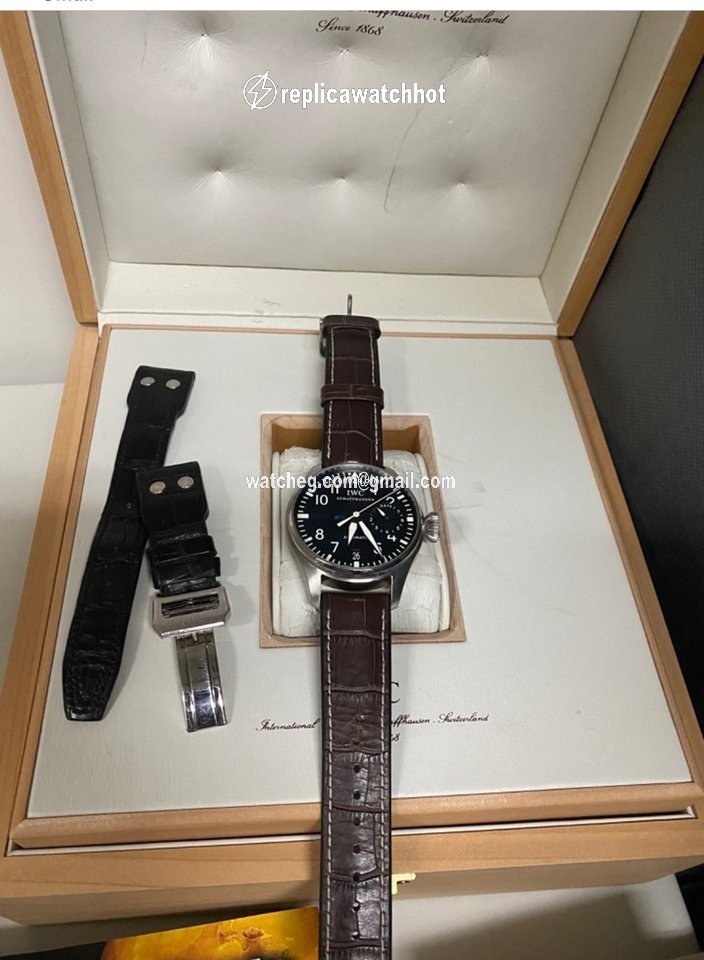 IWC Big Pilot Mens watch Unisex Automatic Steel IW500401 2