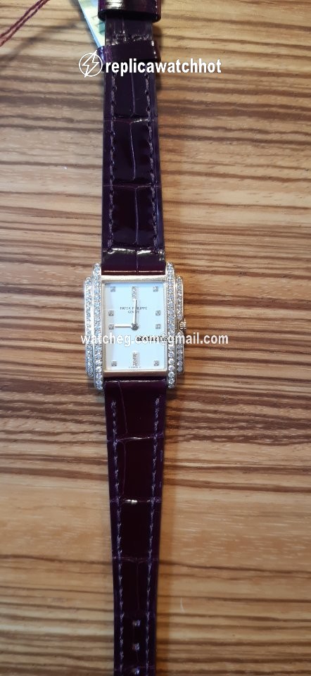 Patek Philippe Gondolo Womens watch Quartz Yellow gold 4825J 2