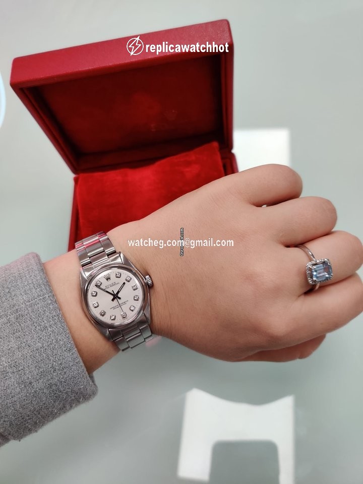 Rolex Oyster Perpetual 31 Mens watch Unisex Steel Automatic 6748 2